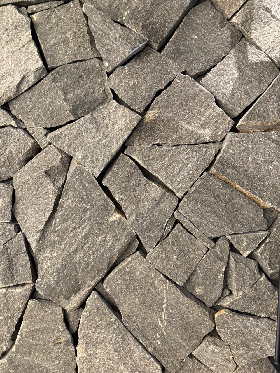 e3e1ce81-4b10-4df8-ad8f-cd3d41a8744d